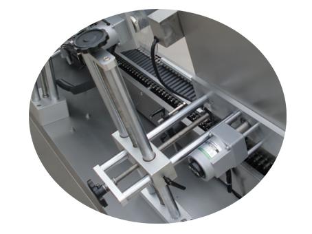 ເຄື່ອງຈັກຜະລິດປ້າຍເຈ້ຍ 500 ເຈ້ຍວາງປ້າຍຕິດກາ ໜຽວ ດ້ວຍຕົນເອງ