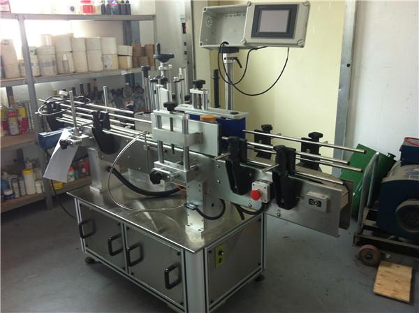 ເຄື່ອງໃຊ້ ສຳ ລັບຕິດປ້າຍສະຕິກເກີຄວາມໄວ 45m / Min ສຳ ລັບຕຸກນ້ ຳ Sqaure / ຮອບ / ແບນ