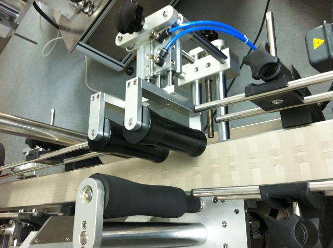 ເຄື່ອງຈັກຜະລິດຕະພັນຕິດກາບແກ້ວ ສຳ ລັບຜະລິດຕະພັນແກ້ວ