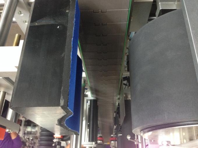 ເຄື່ອງສະຫຼາກຕິດສະຕິກເກີອັດຕະໂນມັດ ສຳ ລັບຂວດພາດສະຕິກ / ແກ້ວແກ້ວ