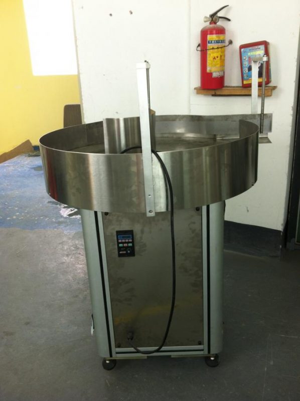 ອຸປະກອນສະ ໝັກ ປ້າຍກາວອັດຕະໂນມັດເຕັມຮູບແບບຂ້າງຄຽງຄູ່