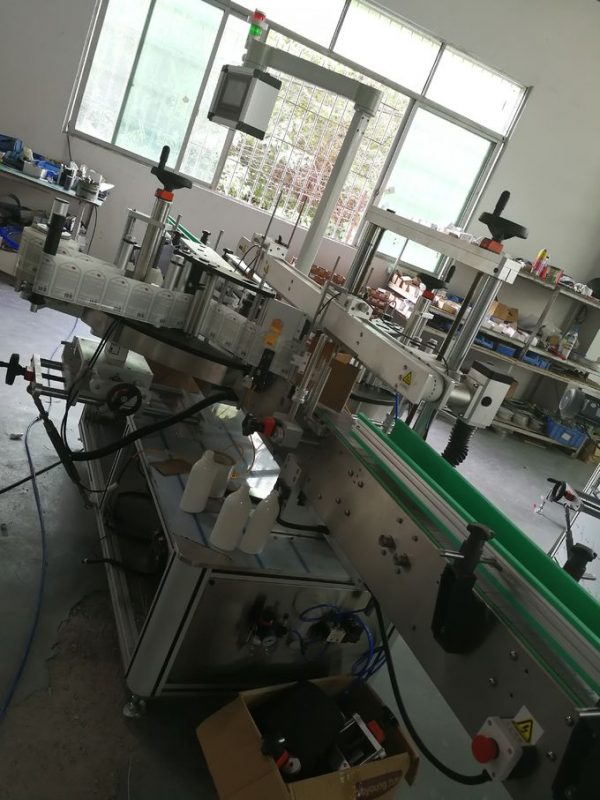 ເຄື່ອງຕິດສະຕິກເກີ້ທີ່ຕິດດ້ວຍຕົນເອງດ້ານ ໜ້າ ແລະດ້ານຫຼັງ, ຜູ້ສະ ໝັກ ປ້າຍຂວດ